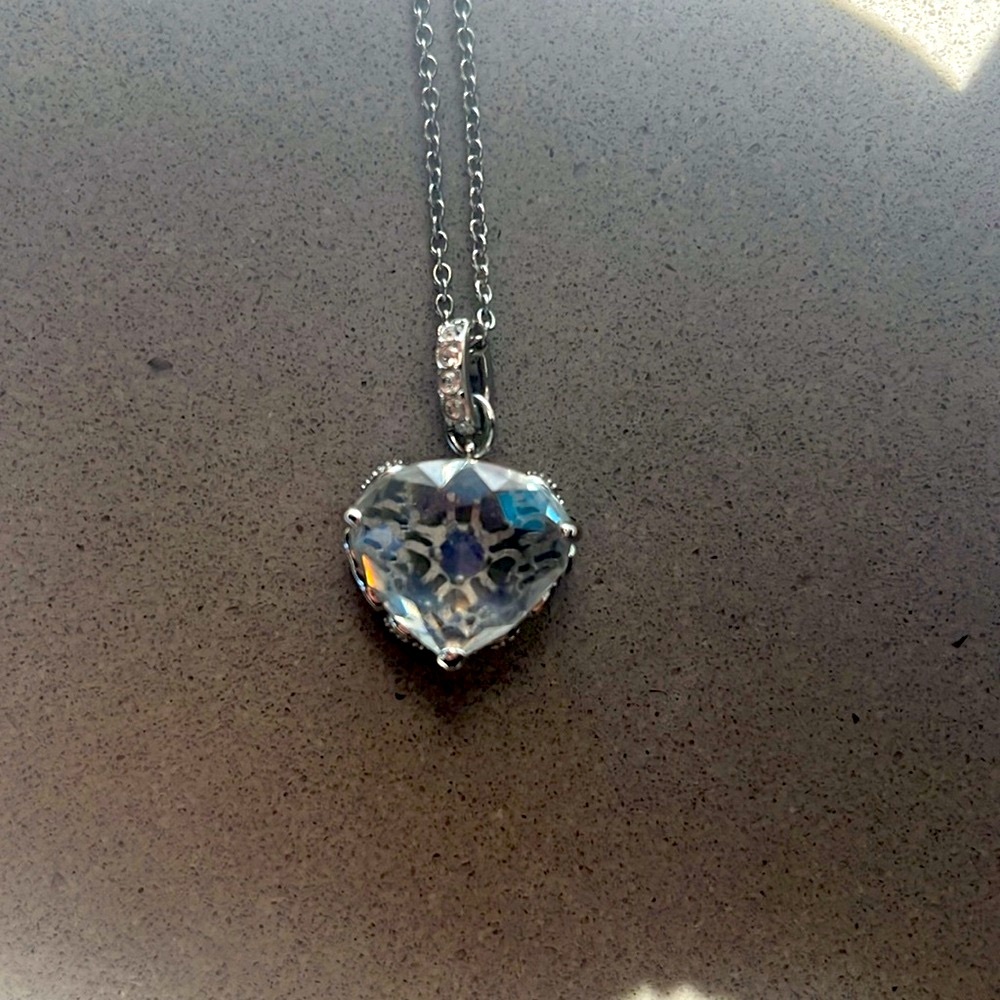SWAROVSKI crystal heart necklace purple stone. Crystals stones Adjustable chain